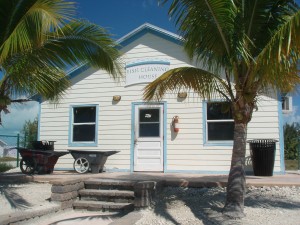 Chub Cay Club's Fish Cleaning House