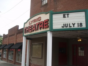 Loudin's Lyric Theatre Sign says Coming Soon - ET