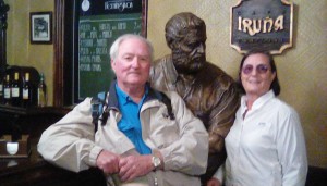 Rick and Charlene with Hemingway Statue