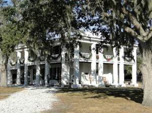 Gamble Mansion with holiday garland