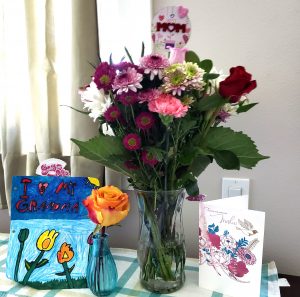 Hand-drawn card with roses and bouquet and a Mother's Day card